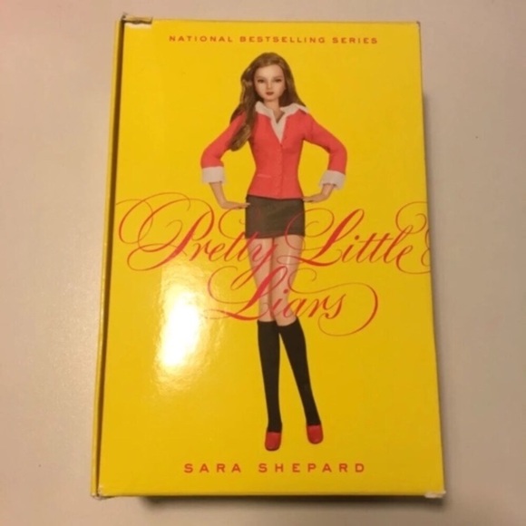 Harper Other - New Pretty Little Liars Series Paperback Book Set Harper Other - New Pretty Little Liars Series Paperback Book Set